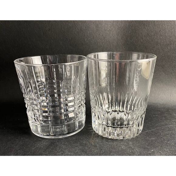 Curated Set of 6 Unique Whiskey Glasses - Vintage Barware, Assorted Designs - Picture 5 of 7